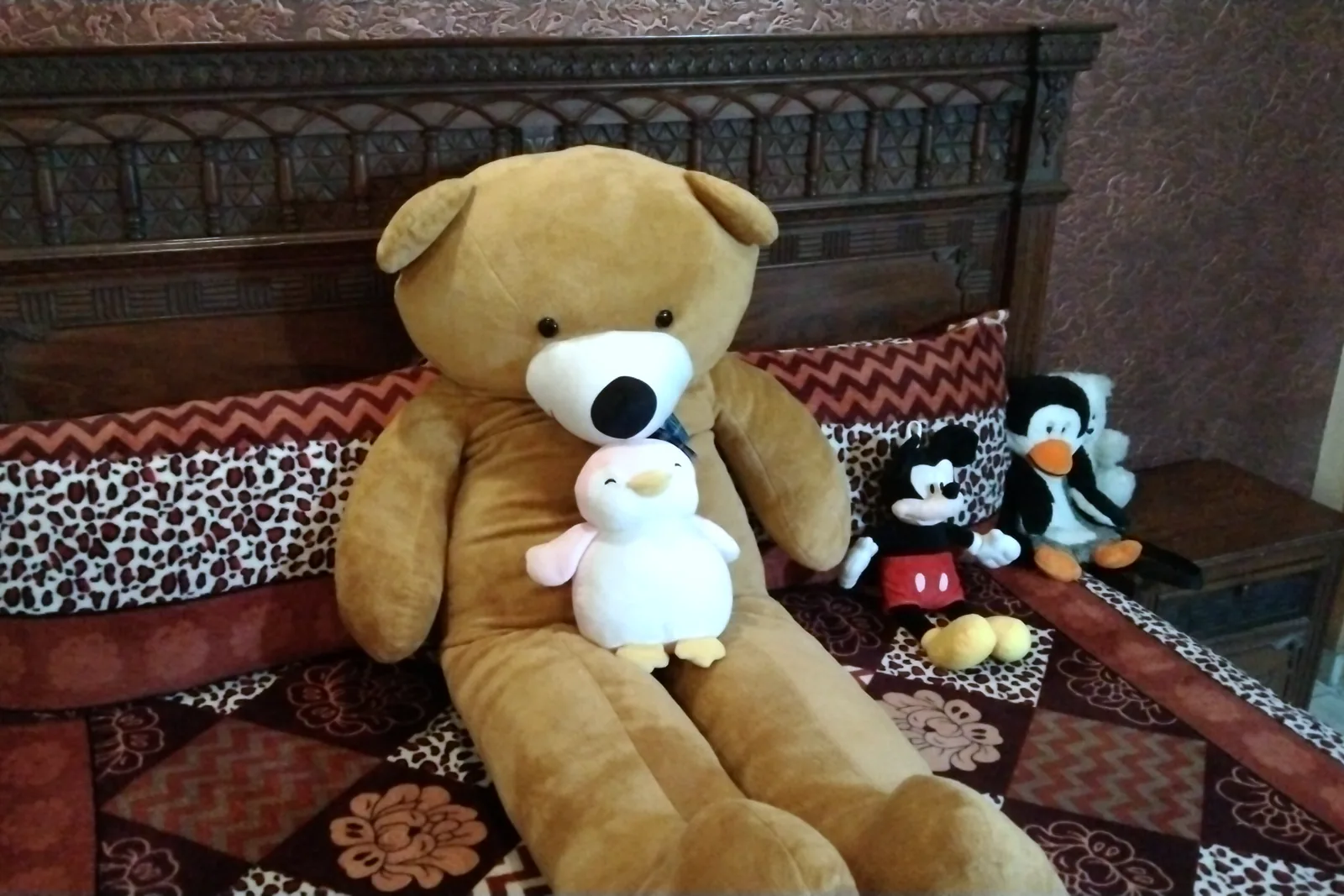 Dev Peluş Ayı