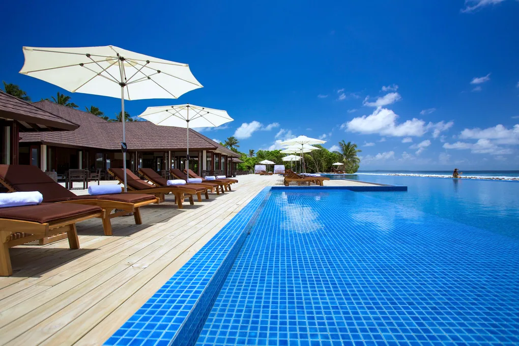 Deniz manzaralı odalar, açık büfe kahvaltı, spa